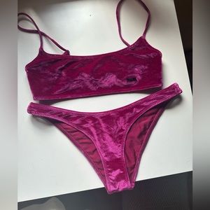 Triangl Bikni